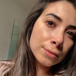 Meet your Posher, Ayda